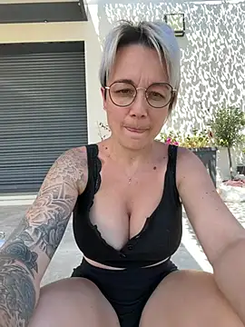 marinella07 online show from 07-18-26, 10:35