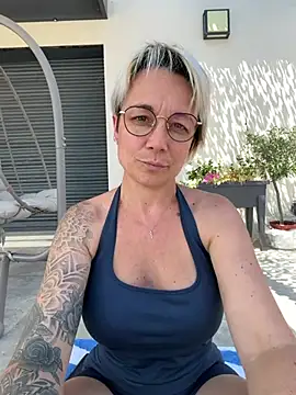 marinella07 online show from 07-21-26, 11:22