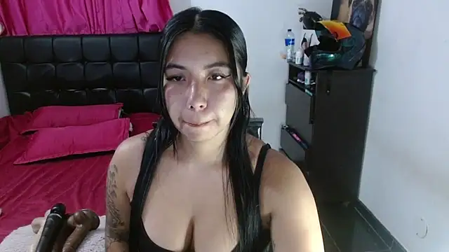 Isabella lopera online show from 02-06-26, 01:45