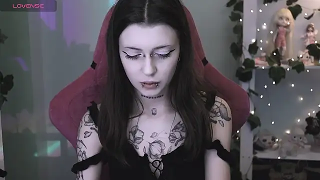 prettybones online show from 05-07-26, 10:35