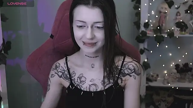 prettybones online show from 06-03-26, 10:36