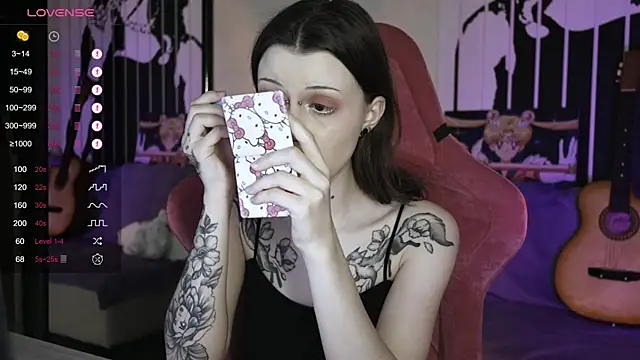 prettybones online show from 12-25-24, 09:34