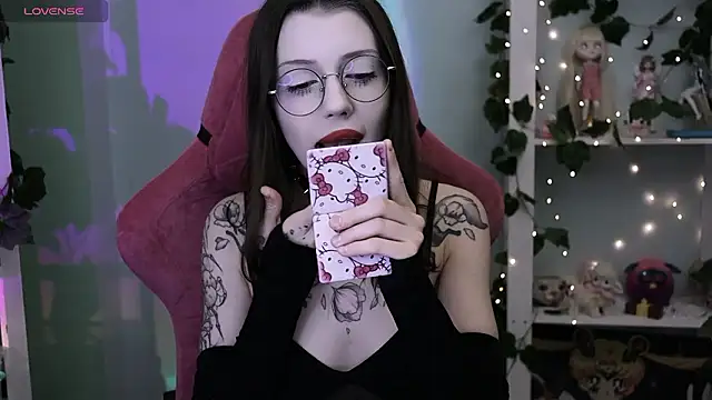 Snapshot of prettybones chatting on 02-05-26, 12:06 prettybones online show from 02-05-26, 12:06