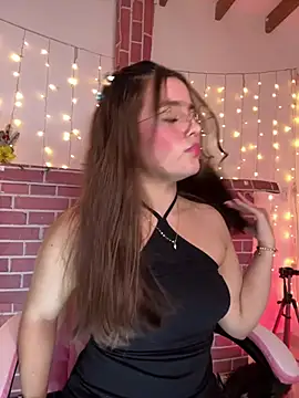 Juanelopez1 online show from 02-08-26, 03:04