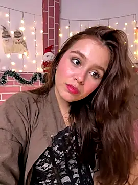 Juanelopez1 online show from 12-15-25, 04:07