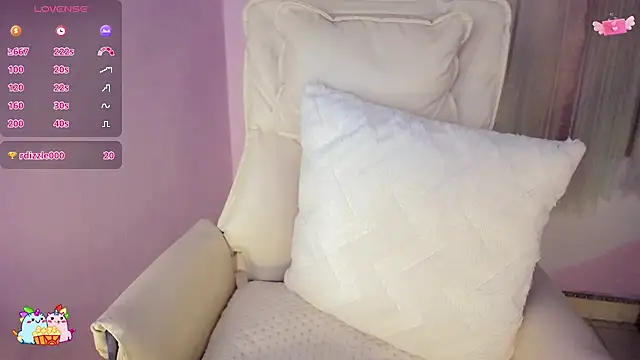   18Angel   online show from 01-09-26, 07:04