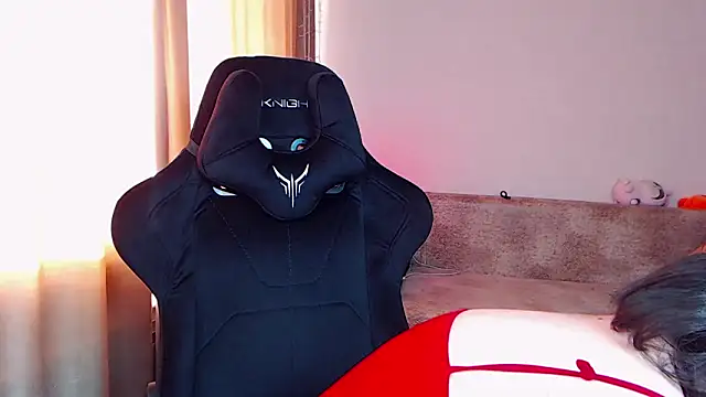 Crazy Bunya online show from 04-05-26, 01:51