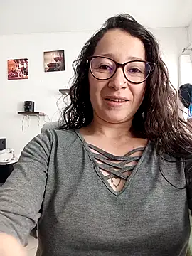 emilypoppy3 online show from 02-28-26, 08:08