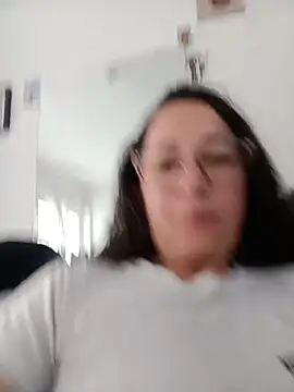 emilypoppy3 online show from 05-21-26, 08:17