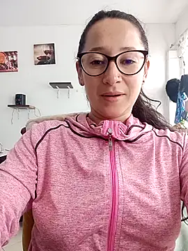 emilypoppy3 online show from 02-25-26, 06:19