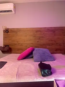 DeboraEvans online show from 02-11-26, 03:01