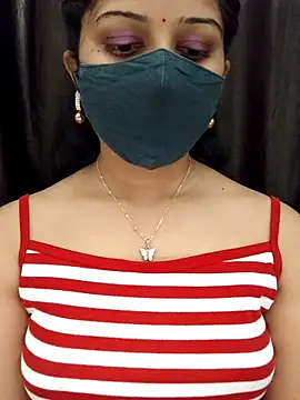 Angleannie online show from 04-15-26, 05:28