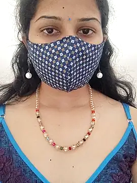 Snapshot of Angleannie chatting on 10-18-25, 02:13 Angleannie online show from 10-18-25, 02:13