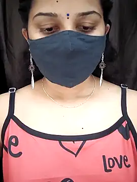 Angleannie online show from 11-18-25, 03:15