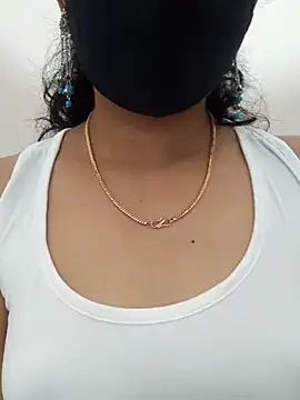 Snapshot of Angleannie chatting on 10-12-25, 03:24 Angleannie online show from 10-12-25, 03:24