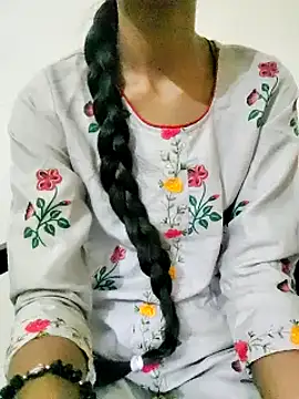 Snapshot of Kumkum_36 chatting on 03-15-25, 05:19 Kumkum 36 online show from 03-15-25, 05:19