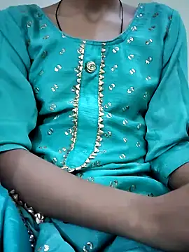 Snapshot of Kumkum_36 chatting on 03-02-25, 11:41 Kumkum 36 online show from 03-02-25, 11:41