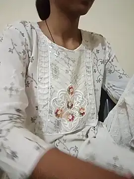 Snapshot of Kumkum_36 chatting on 10-09-25, 04:02 Kumkum 36 online show from 10-09-25, 04:02