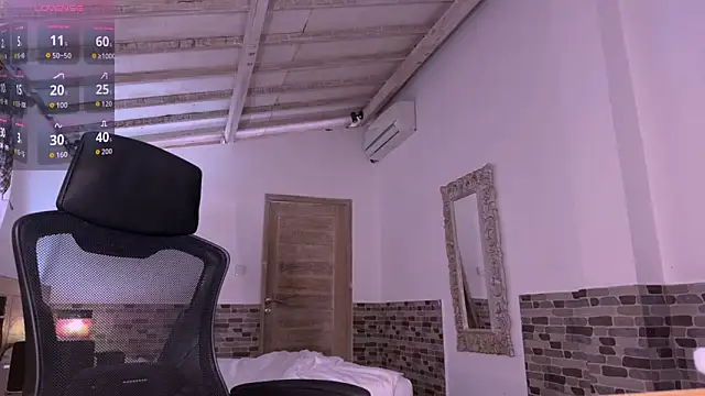 Femdom Lola online show from 04-29-26, 04:38