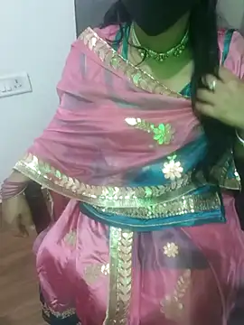 Snapshot of Nandani-rathore007 chatting on 03-08-25, 05:43 Nandani-rathore007 online show from 03-08-25, 05:43