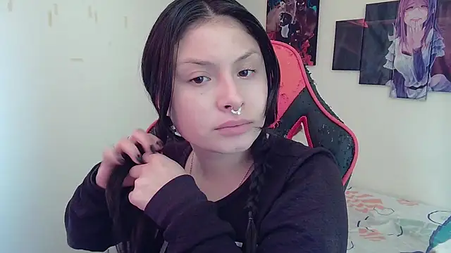 Snapshot of jessica_gomez chatting on 02-17-25, 07:33 jessica gomez online show from 02-17-25, 07:33
