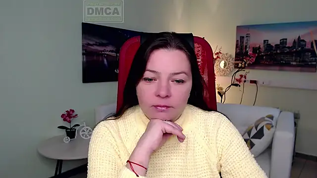 Lily flower7 online show from 12-02-25, 04:58