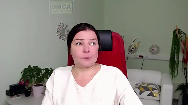 Lily flower7 online show from 10-20-25, 04:58
