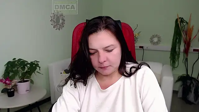 Lily flower7 online show from 10-02-25, 04:38