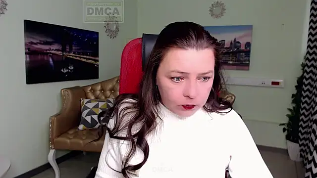 Lily flower7 online show from 05-29-26, 03:01