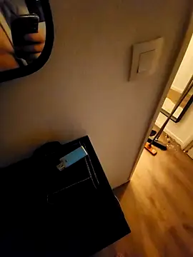 Guitccch online show from 11-22-25, 05:39