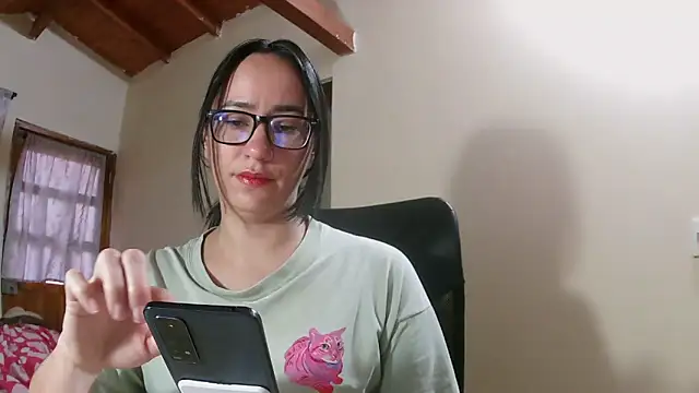 Snapshot of brittanycheeks chatting on 03-01-26, 10:54 brittanycheeks online show from 03-01-26, 10:54