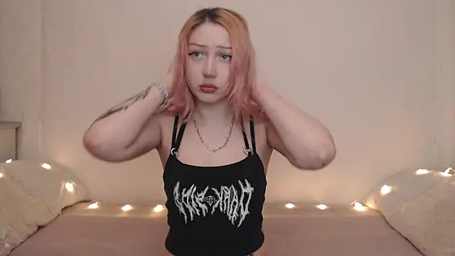 Emily hardcore online show from 05-12-26, 10:05