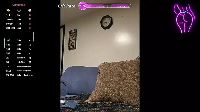 Snapshot of samone9 chatting on 10-13-25, 12:34 samone9 online show from 10-13-25, 12:34