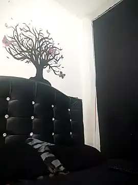 curvy cutie online show from 02-04-25, 01:34