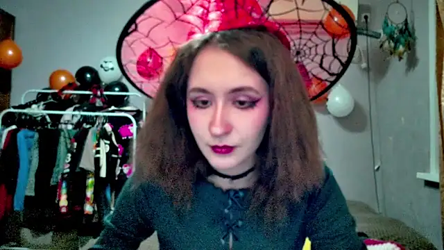 JoannaTompson online show from 10-16-25, 02:42