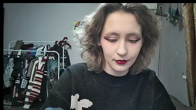 JoannaTompson online show from 12-07-24, 04:42