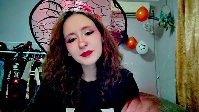 JoannaTompson online show from 10-18-25, 11:51