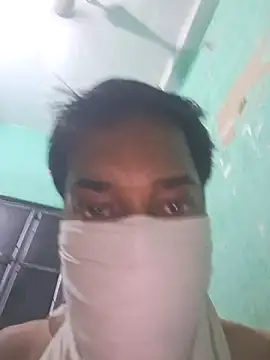 Snapshot of Sexycouple112@xh chatting on 03-20-25, 02:21 Sexycouple112xh online show from 03-20-25, 02:21