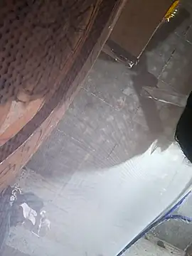 Snapshot of Sexycouple112@xh chatting on 02-16-25, 04:32 Sexycouple112xh online show from 02-16-25, 04:32