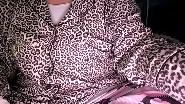 SEXY-ZENA online show from 11-29-25, 01:06