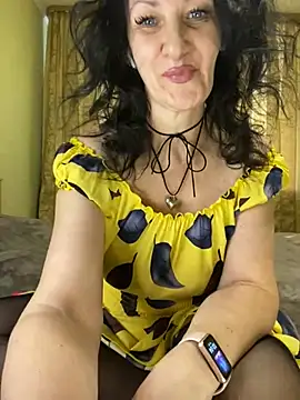 Katie-n online show from 02-20-25, 07:12