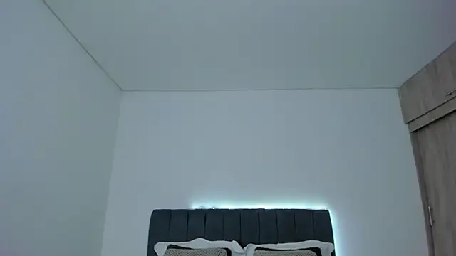 Snapshot of im_sarah34 chatting on 06-16-26, 10:10 im sarah34 online show from 06-16-26, 10:10
