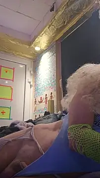 Toptransluder online show from 11-13-25, 03:43