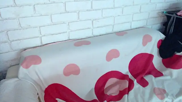 Crazyy girl  online show from 03-15-26, 06:48