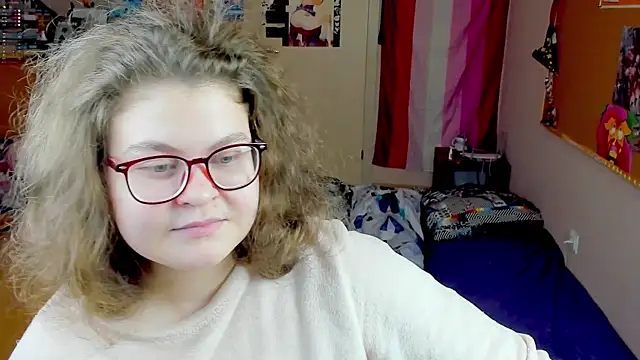 Sashy Way online show from 12-21-25, 01:24