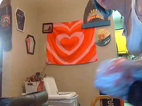 Emily0903 online show from 10-12-25, 01:18