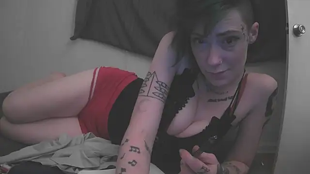 Emily0903 online show from 10-05-25, 04:36