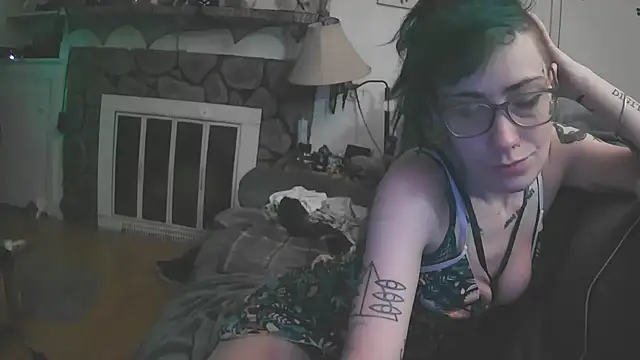 Emily0903 online show from 10-02-25, 06:39