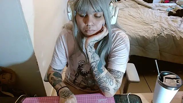 missangieangel online show from 01-30-25, 07:37