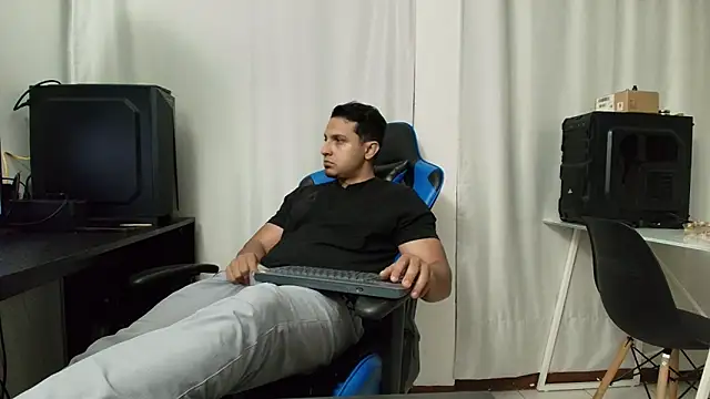 hott dicks online show from 05-04-26, 11:18